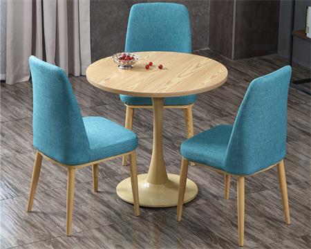 咖啡店实木桌椅