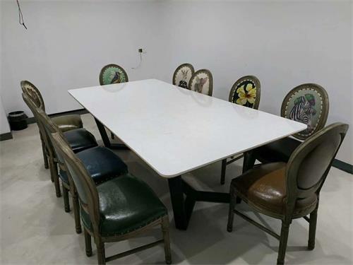 湘菜馆大理石餐桌