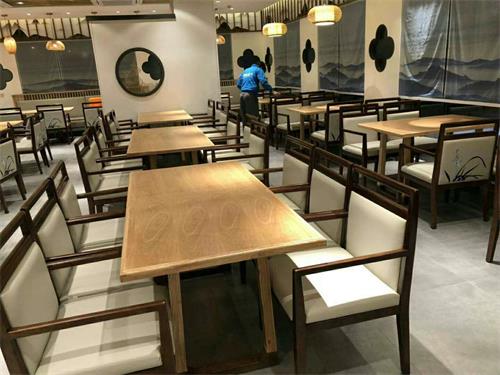 湘菜馆_怀湘楼（龙华店)餐厅家具定制