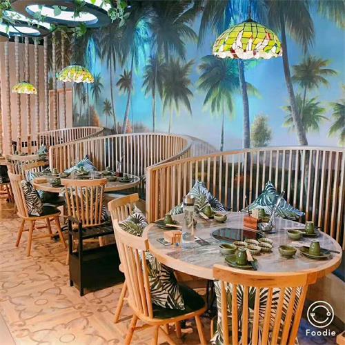 四季椰林餐厅餐桌椅