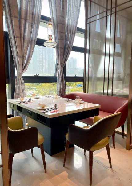 6人位一人一锅小火锅桌子带电磁炉一体餐桌