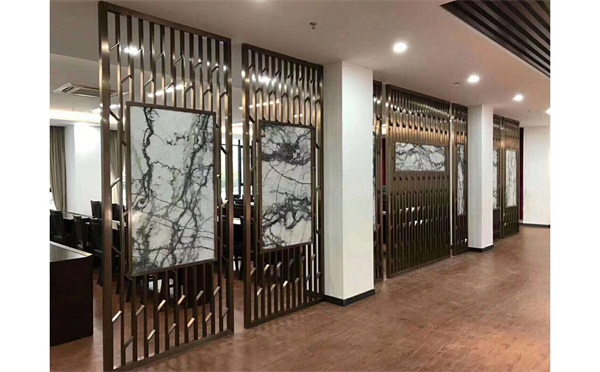 酒店餐厅新中式玫瑰金花格不锈钢屏风_不锈钢屏风制品厂