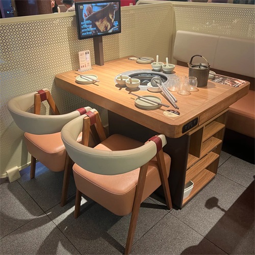 巴奴火锅现代实木火锅桌椅