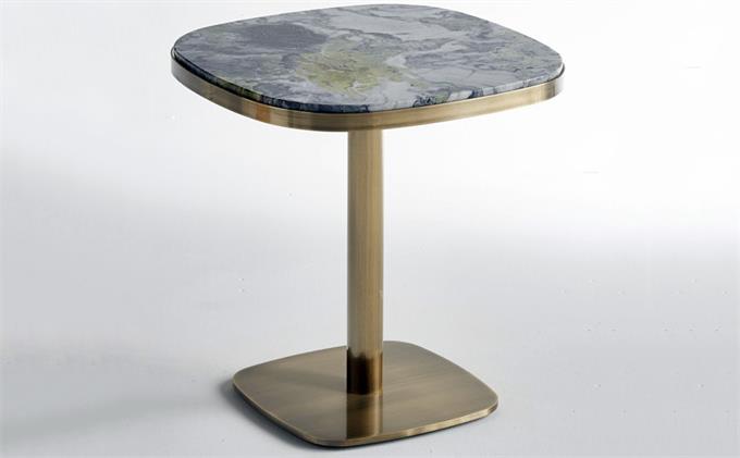 时尚西餐厅不锈钢轻奢西餐桌