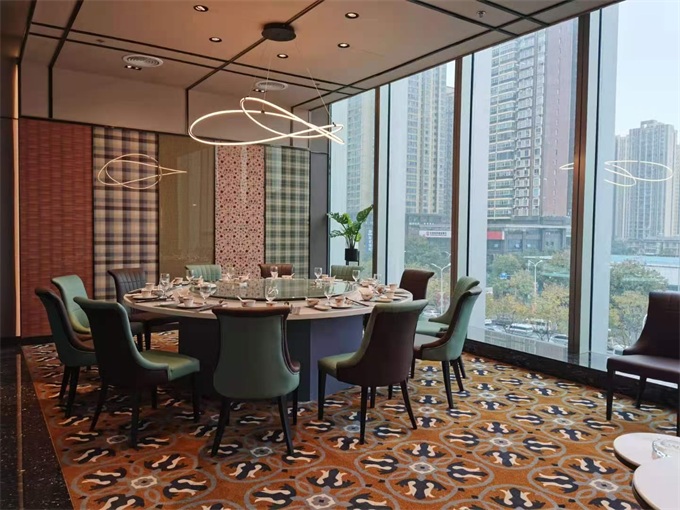 稻香餐厅特色实木卡座桌椅