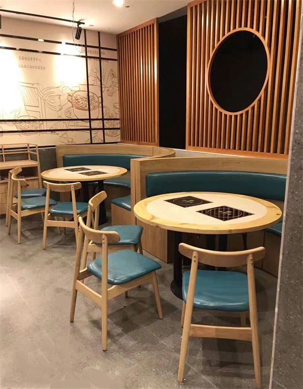中式火锅店实木桌椅